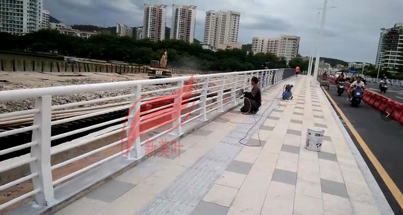 海南三亚大桥安全防护栏杆项目